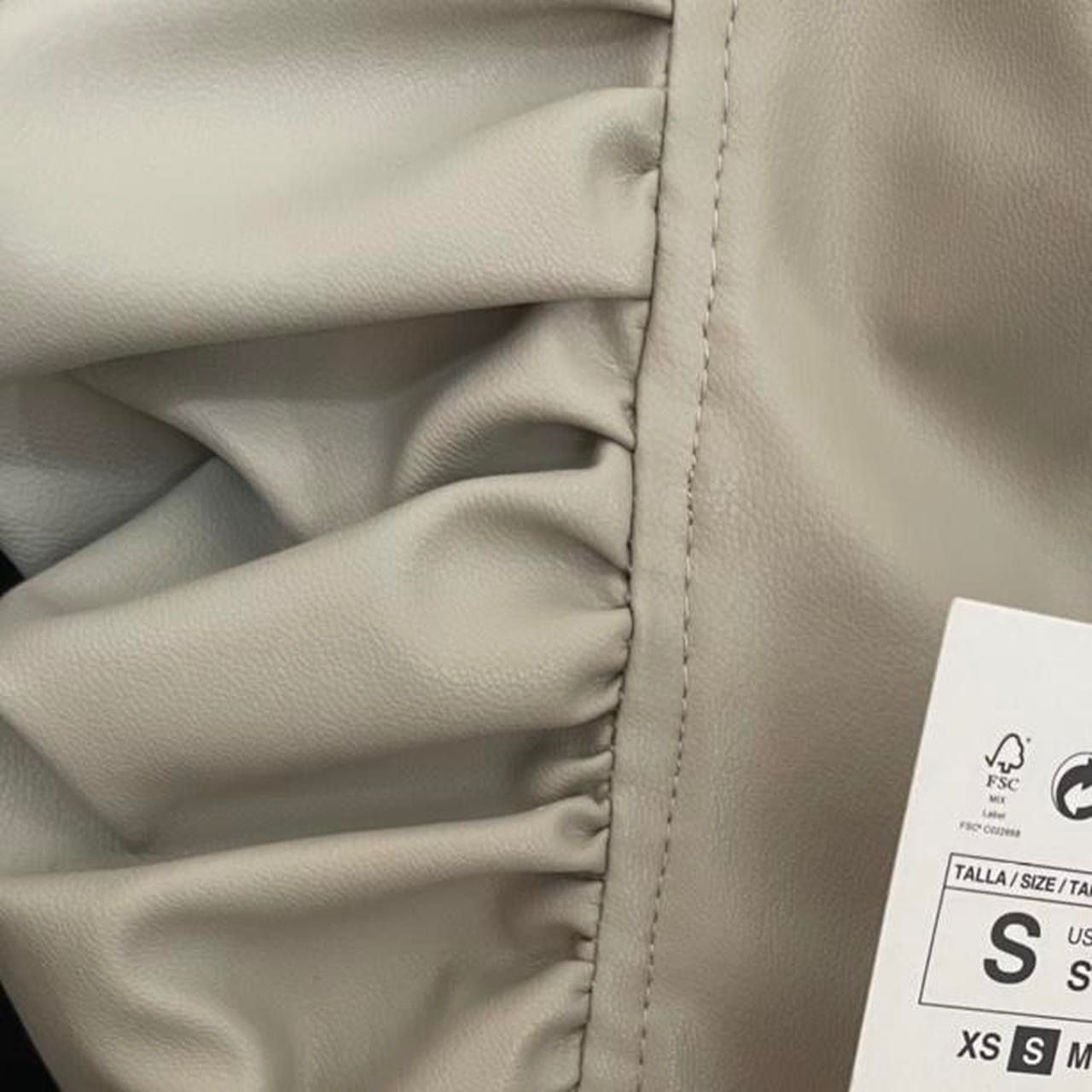 Zara Kleider: ZARA Kleid, Beige, Grösse S – Neu und originalverpackt aus Basel von 1moonstar 2