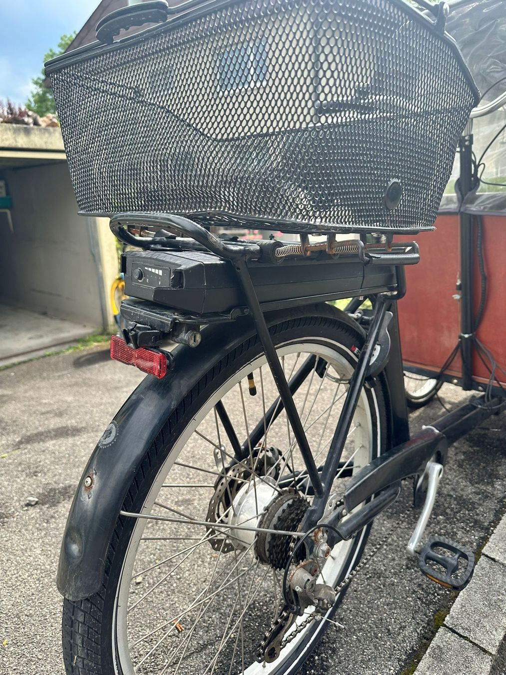 Babboe Velos: Gebrauchter Babboe BIG – Gebraucht aus Steffisburg von aliciaelia2 5