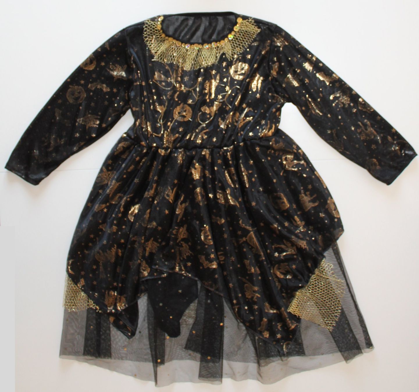 Costumi: Costume sorcière / Hexe t. 5 - 6 – Usato da Peseux venduto da CoolShoping 1