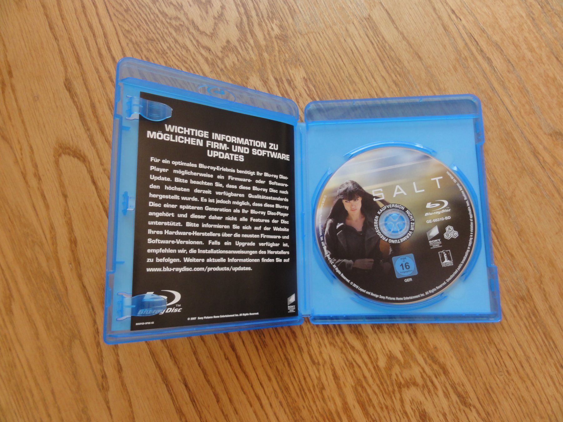 Alle DVDs: Blue-Ray: Salt – Gebraucht aus Riedholz von Taweva 1