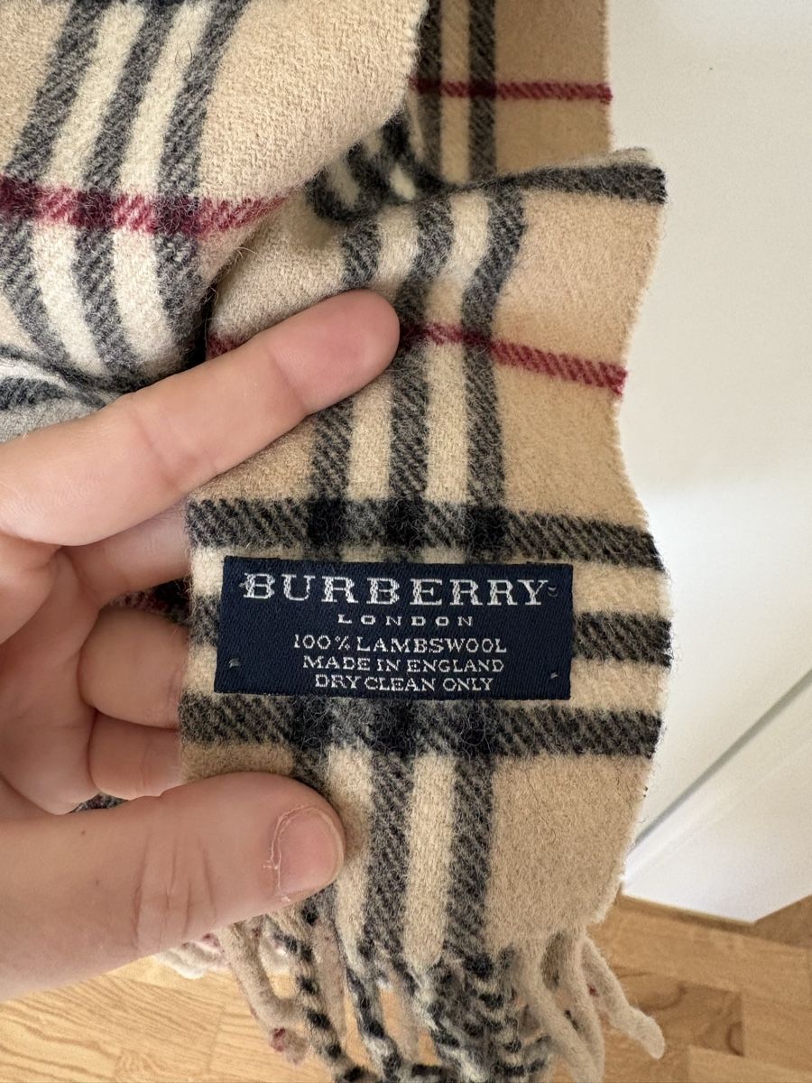 Burberry Foulards & écharpes: Burberry Schal  – D'occasion à Rotkreuz par Vintage_lover1 6
