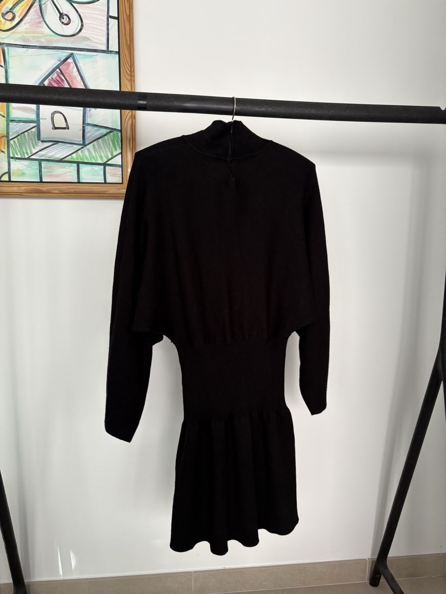 Zara Kleider: Robe hiver ZARA – Gebraucht aus Vésenaz von ilomd 4