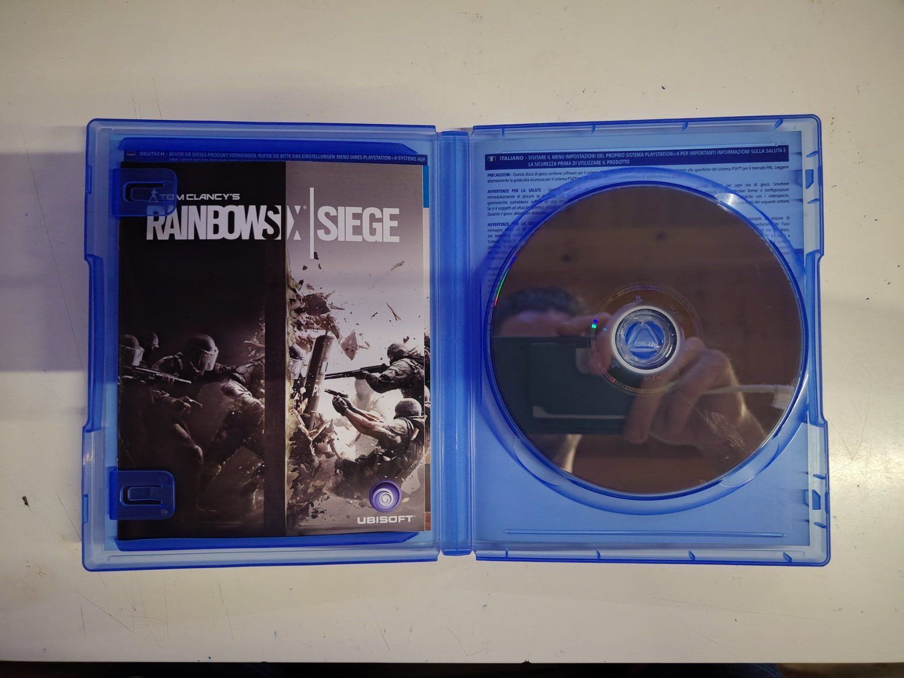 Sony Giochi: Jeu PS4 - T.C. Rainbows Six Siege – Usato da Saxon venduto da dan_drn5 3