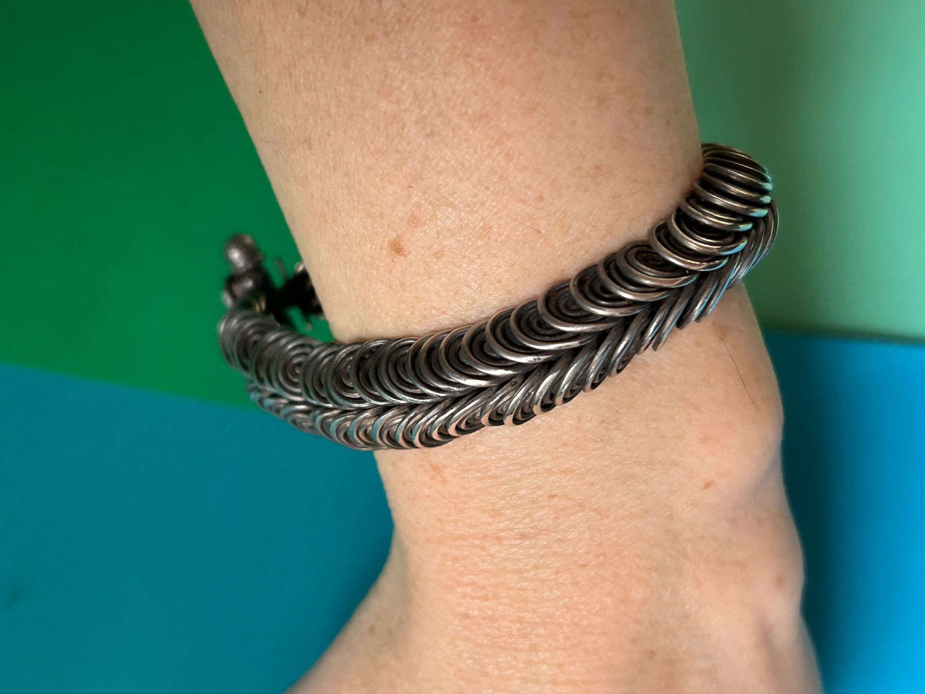 Armbänder & -reifen: Antikes Silber Armband Vintage Indien – Defekt aus Dittingen von Bellevista 3
