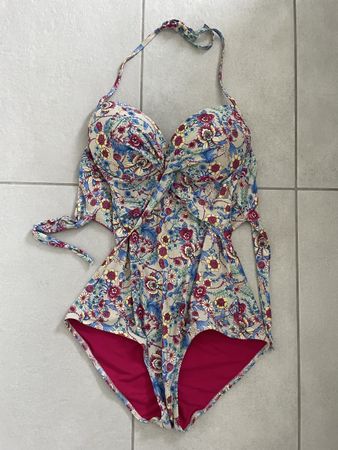 Luxury Badeanzug Twinset Gr 4C (Sommerlich Blumig 🌸 )