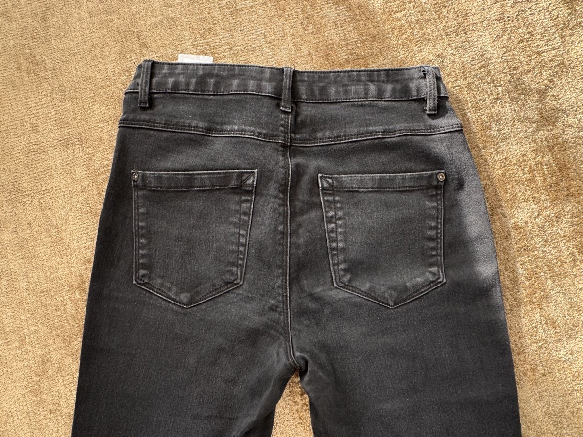 Only Jeans: Only Jeans - Black, Size M - Stylish and Comfortable! – Gebraucht aus Zürich von Tanja_G88 4