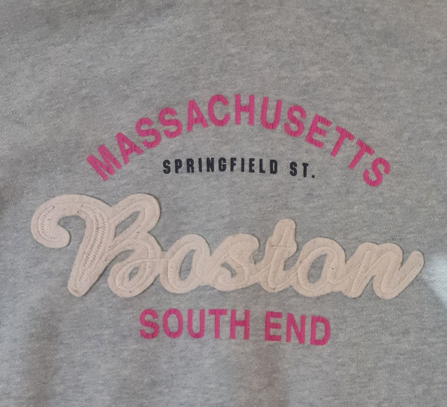 H&M Maglioni & Felpe: Cooler Kinder-Hoodie – Usato da Fehraltorf venduto da Sumin 1