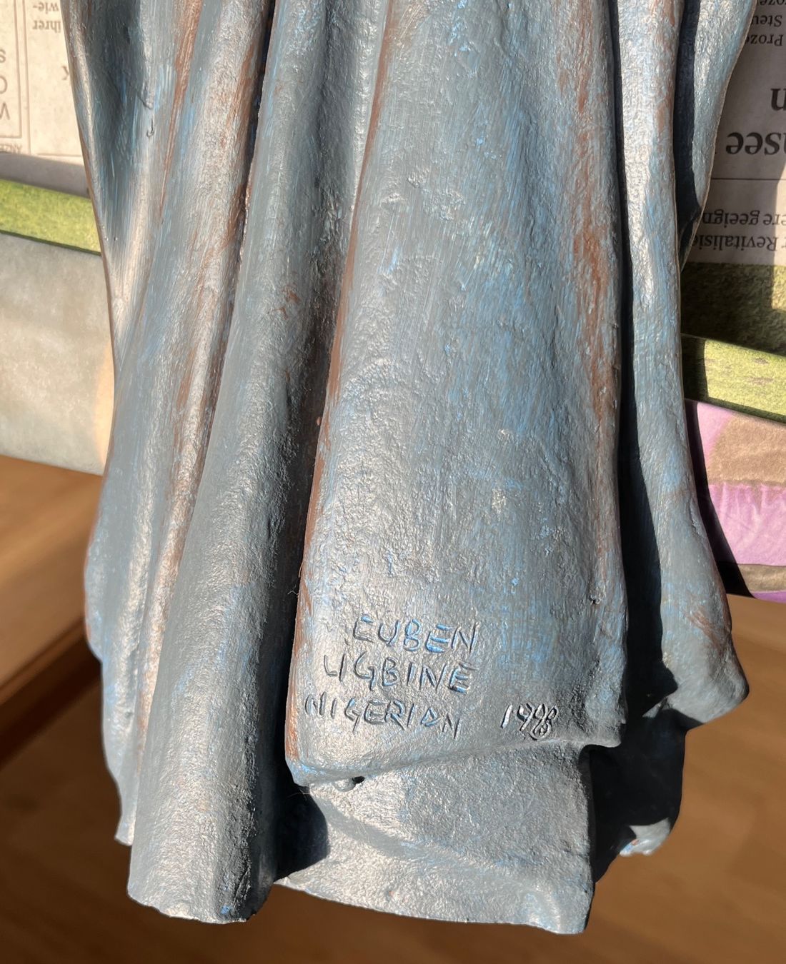 Statuette: Statut porte journal signée - Nigeria – Usato da Dübendorf venduto da SHAS2009 5