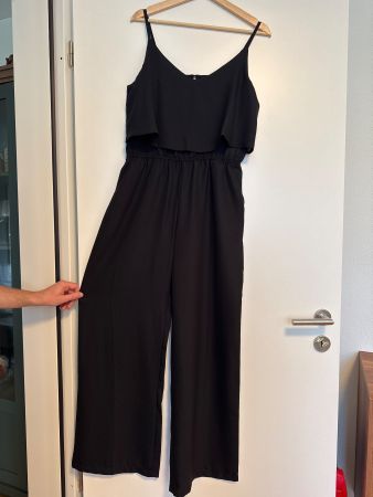 Schwarzer Jumpsuit Gr. L