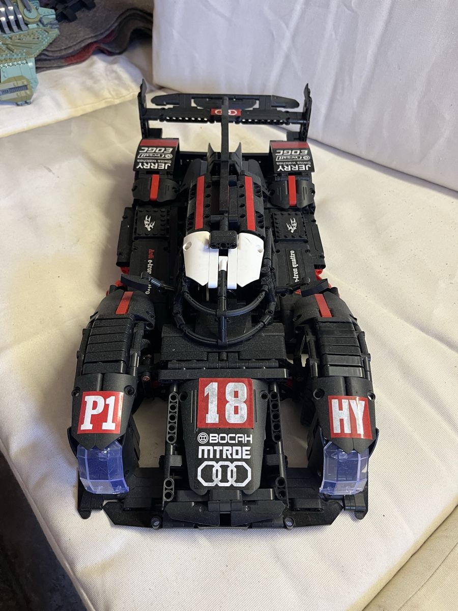 Kit di costruzioni: Nifeliz Audi R18 e-tron quattro – Usato da Rütihof venduto da liv_k2bp 1