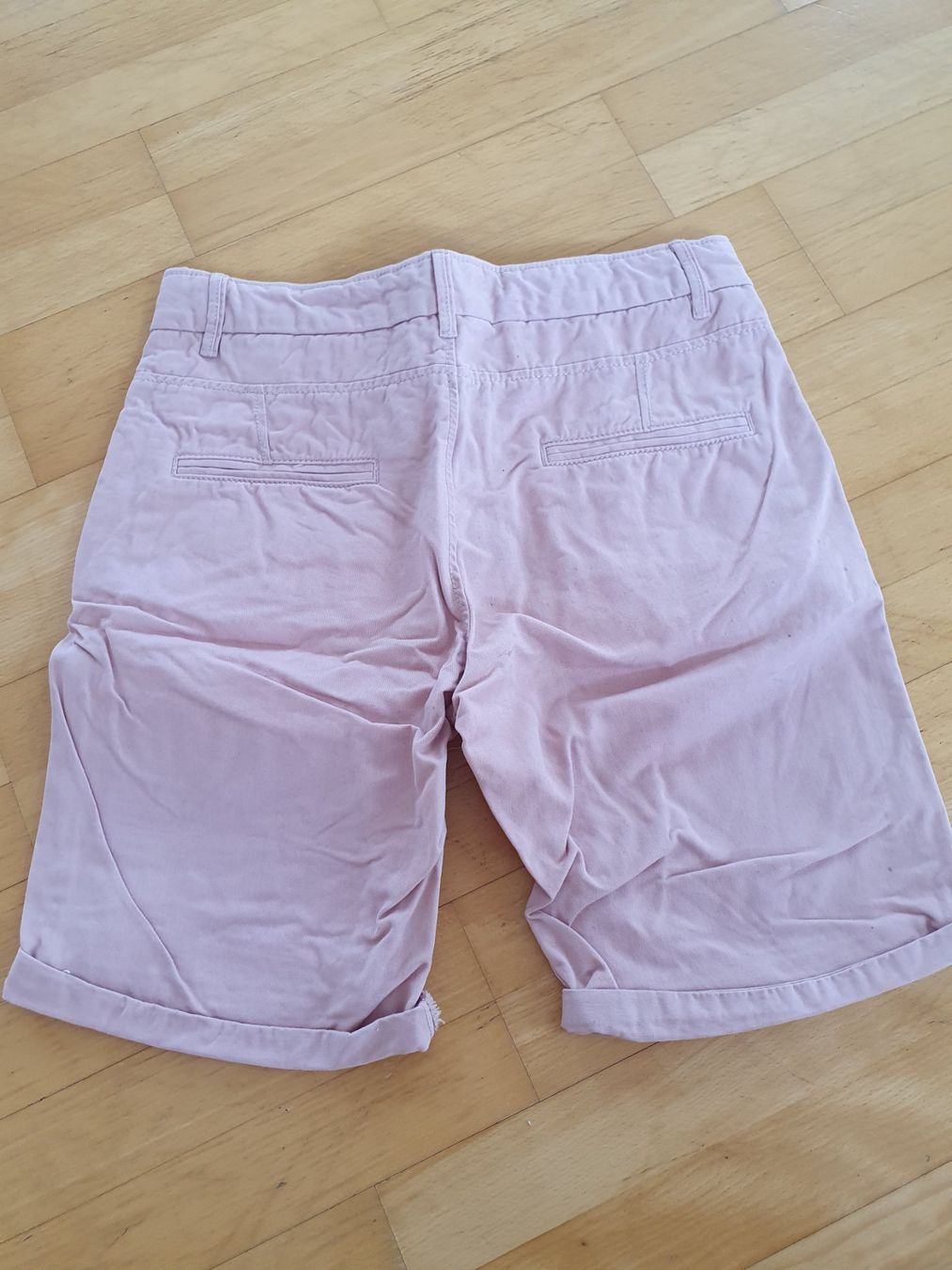 Pantaloni: Rosa Herren-Shorts, Grösse 32 – Usato da Kloten venduto da Hektor44 1