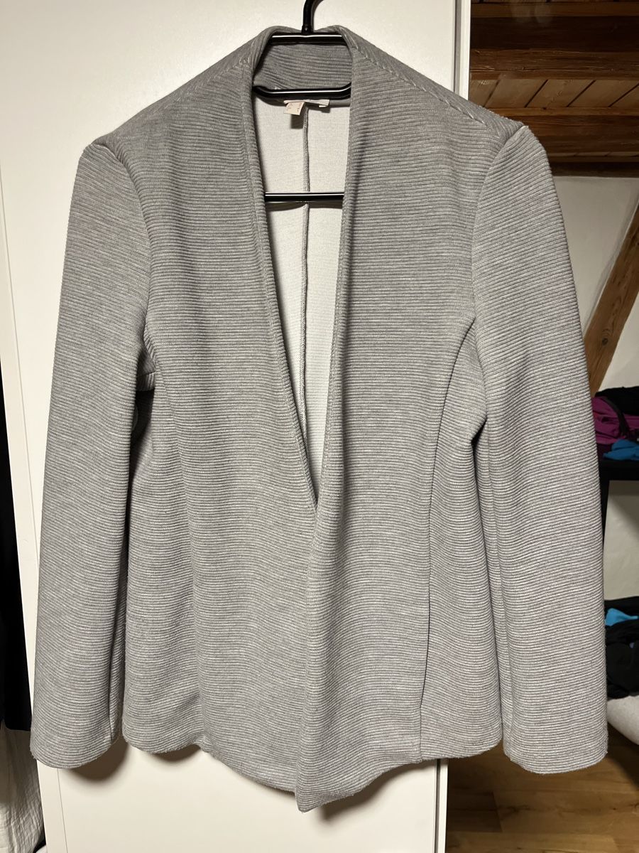 Esprit Giacche: Esprit Blazer Jacke M neuwertig – Usato da Rüdlingen venduto da Lichee