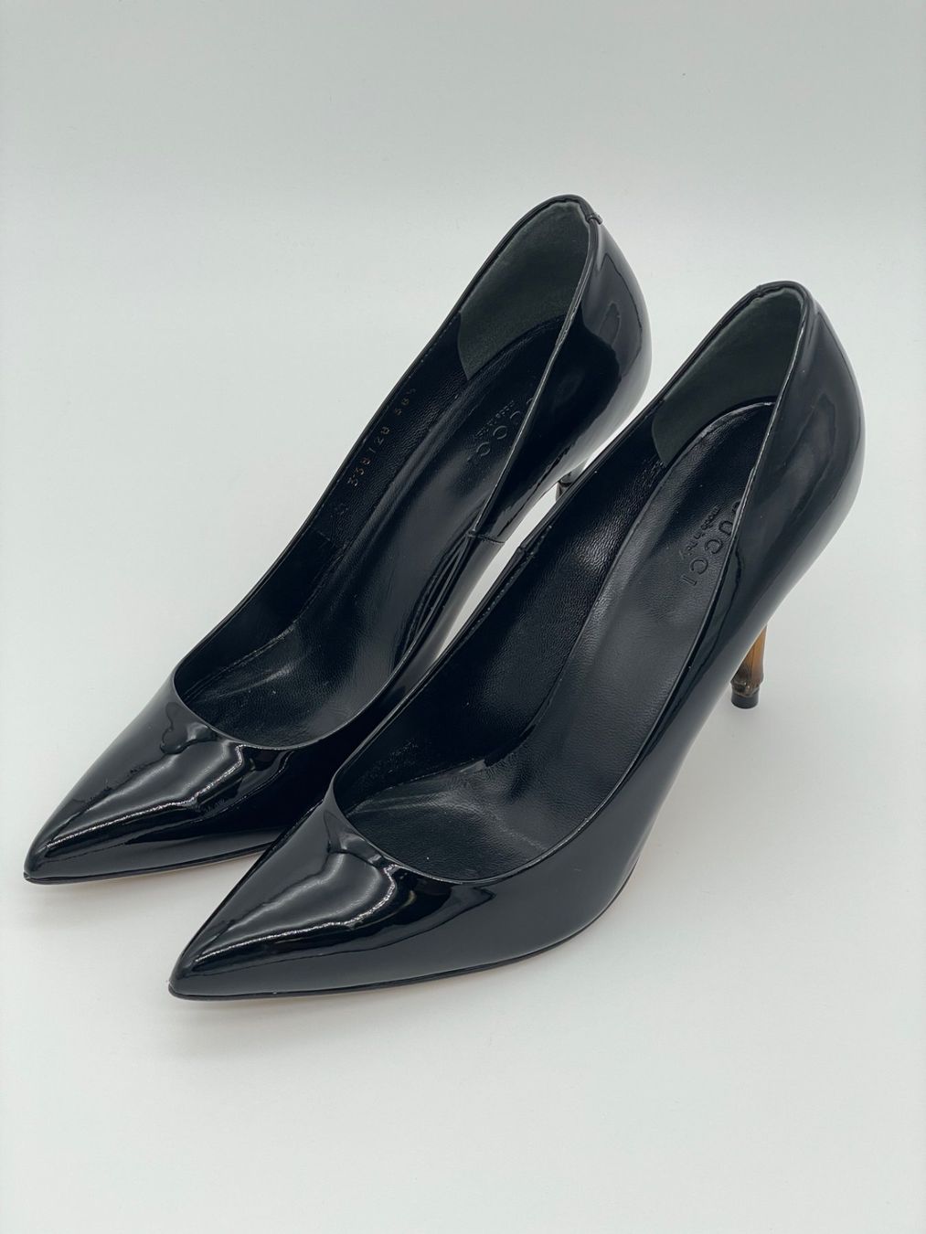 Gucci Scarpe da donna: Gucci Kristen Bamboo Pump EU 38.5 Schwarz – Usato da Zürich venduto da shoe_shop 2