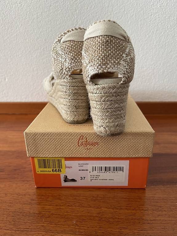 Scarpe da donna: Espadrilles Gr.37 Ivory, zum Binden  – Usato da Buchs ZH venduto da wunderwelt74