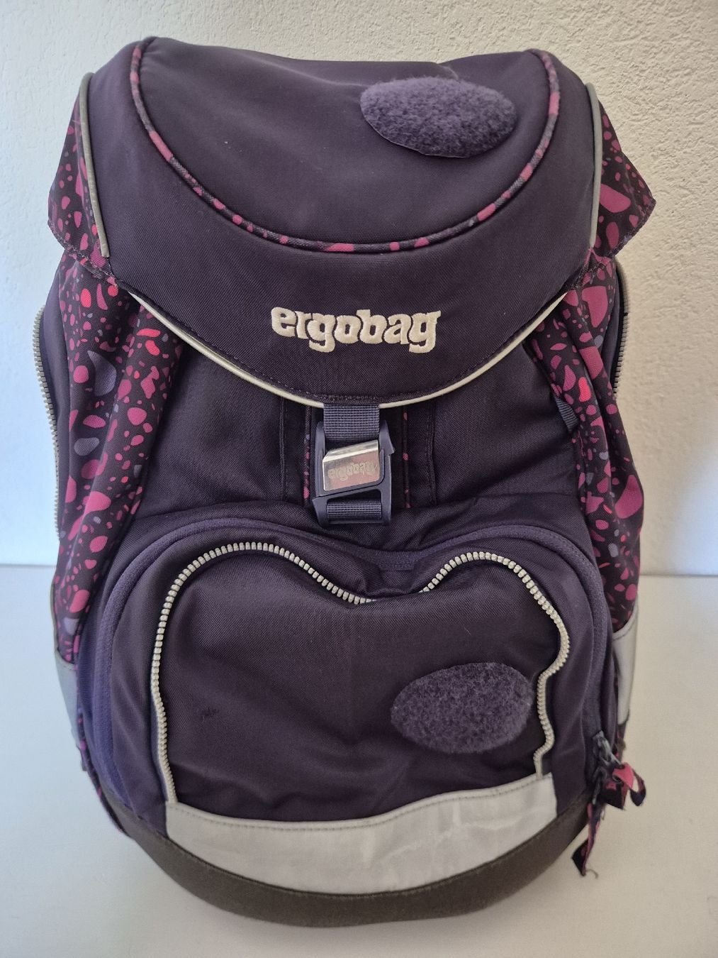 Ergobag Borse & Zaini: ergobag pack Schulranzen lila pink inkl. Kletties – Usato da Rotkreuz venduto da felixbucher01