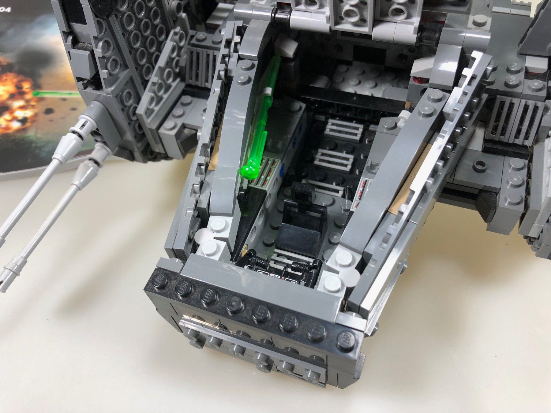 Lego Kit di costruzioni: LEGO Star Wars - Kylo Ren's Command Shuttle - 75104 – Usato da Widen venduto da Himan 5