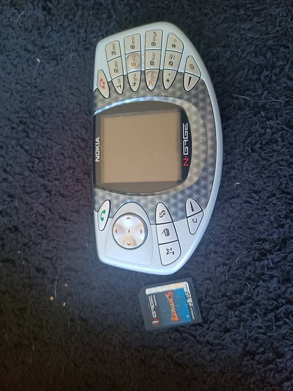Handys / Smartphones: Nokia N Gage inkl. Spiel – Gebraucht aus Baden von cyrill690