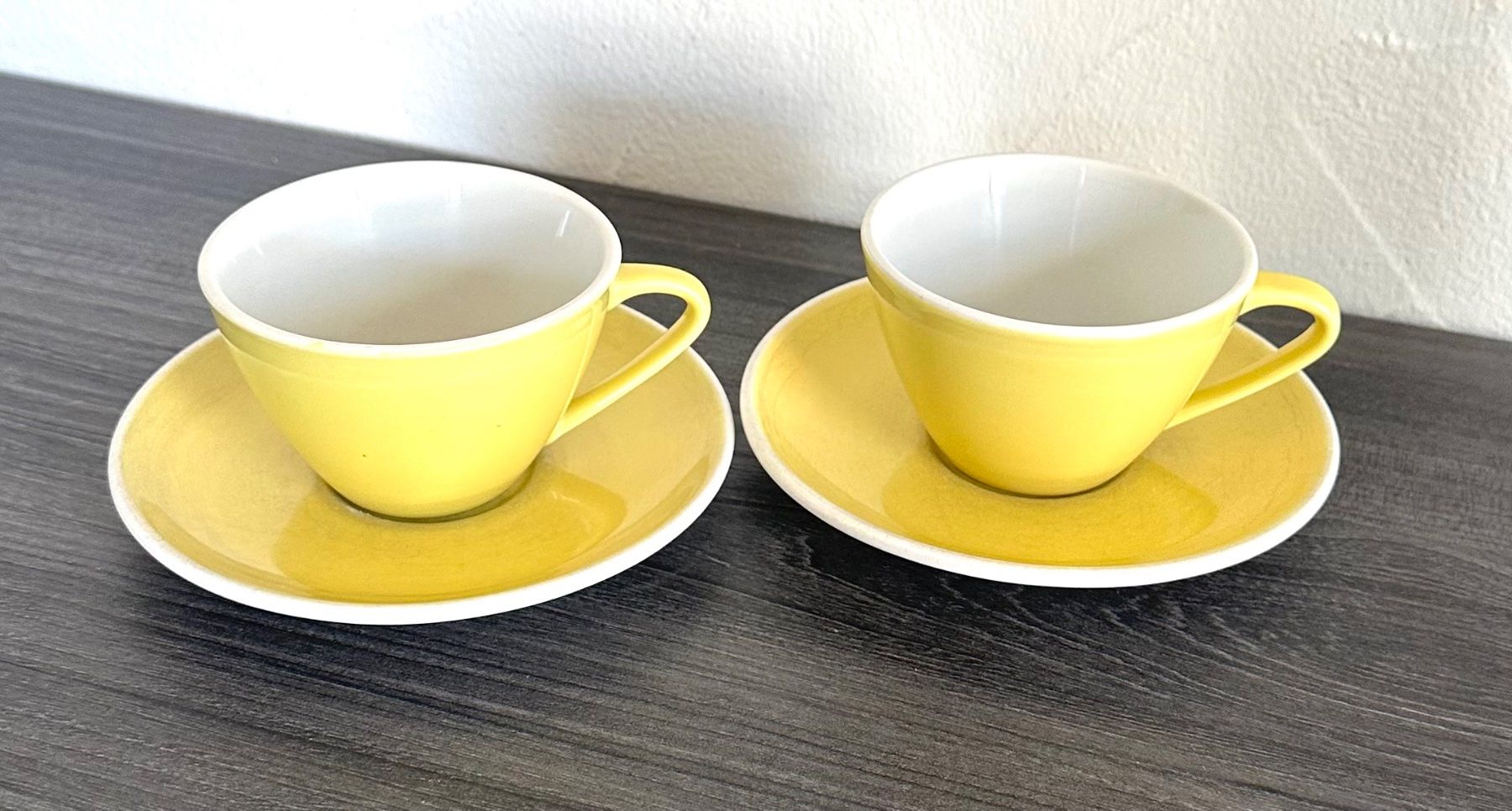 Rössler Tassen: 2 vintage Rössler Tassen Gelb – Gebraucht aus Zürich von brazerola