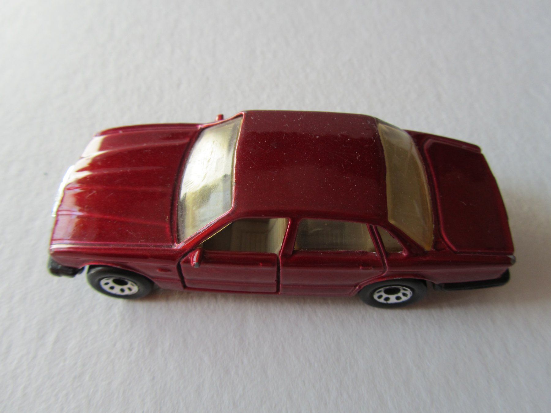 Matchbox Modellautos: Jaguar XJ6, Matchbox Macau – Gebraucht aus Weiningen ZH von dietsch57 4