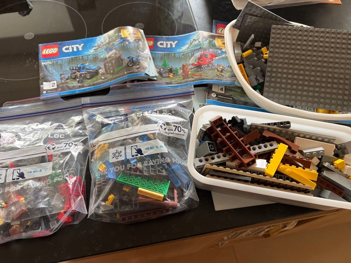 Lego Kit di costruzioni: Police de montagne – Usato da Tramelan venduto da natvau 4