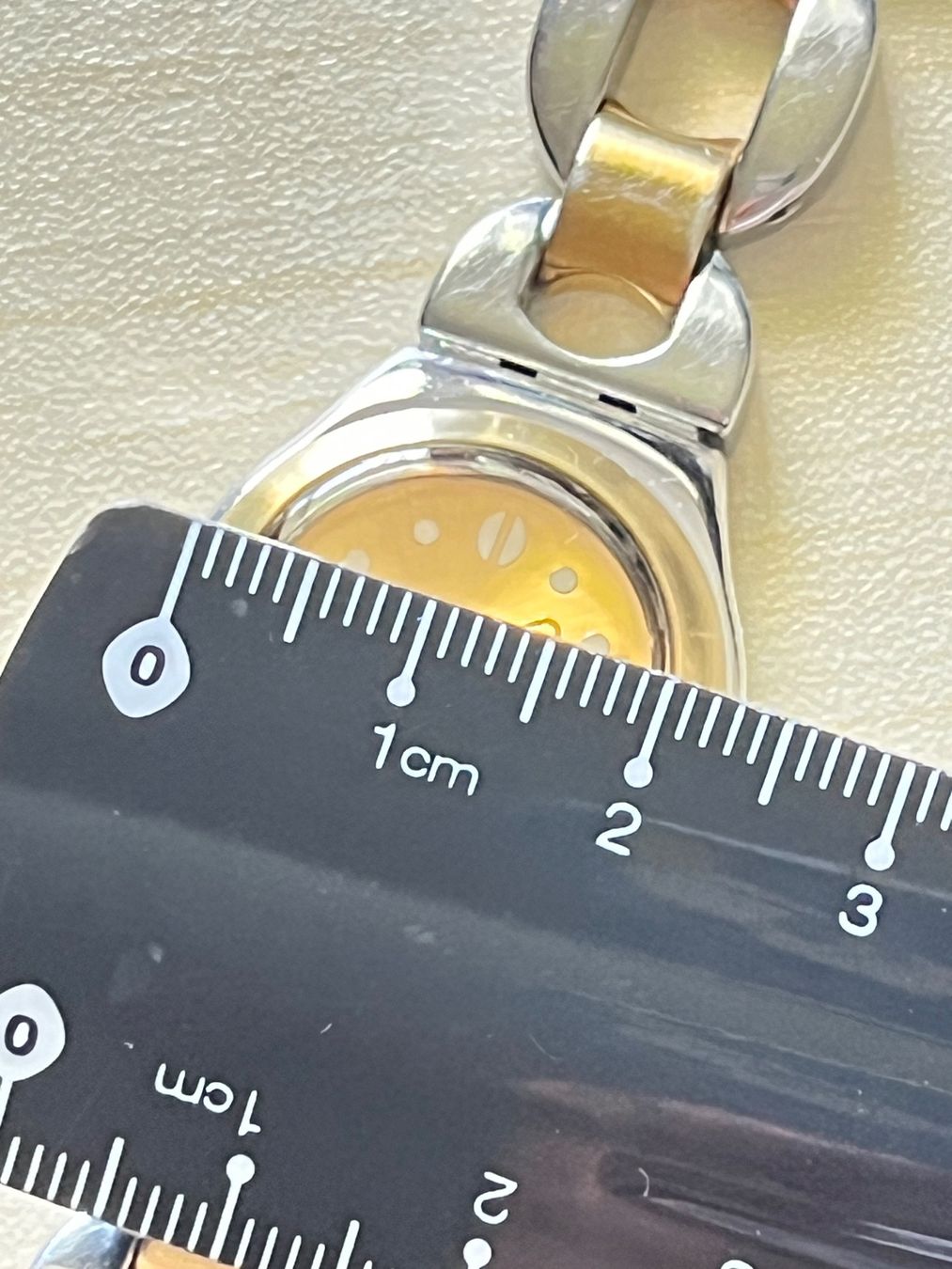 Swatch Orologi: Swatch Damenuhr goldfarben – Usato da Grenchen venduto da chththl 3