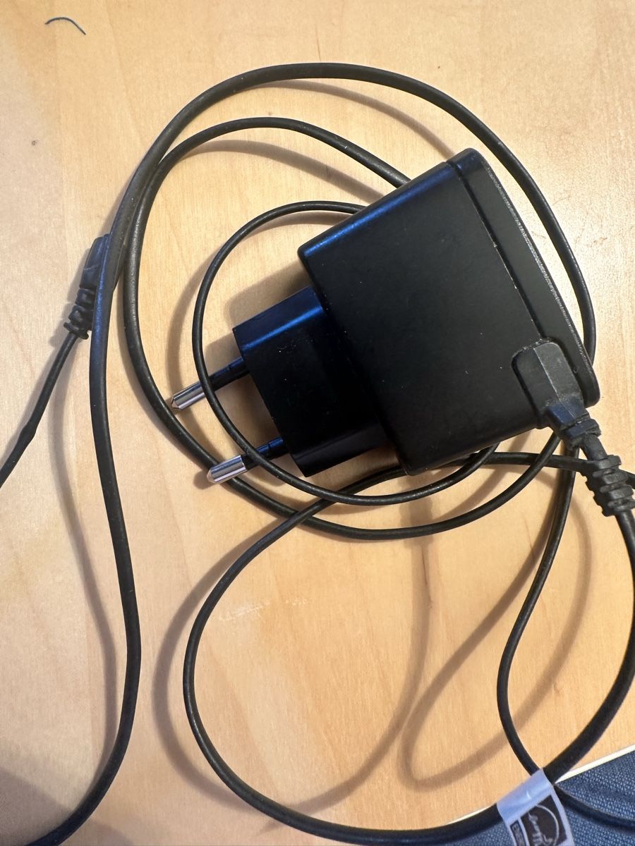 Nokia Caricabatterie: Nokia Ladegerät für ältere Modelle – Usato da Zofingen venduto da SwissMercator 1