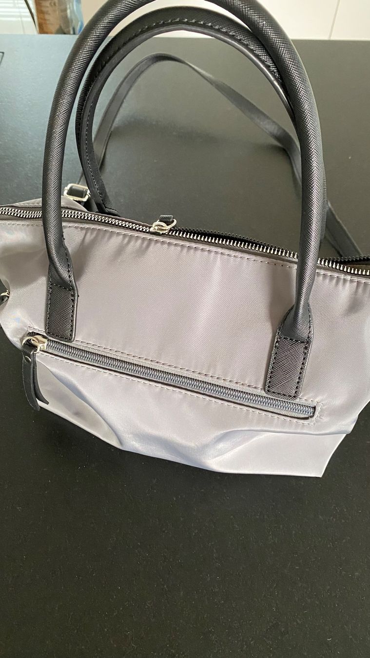 Borse: Tasche RUE 09 – Usato da Starrkirch-Wil venduto da sclupain 1