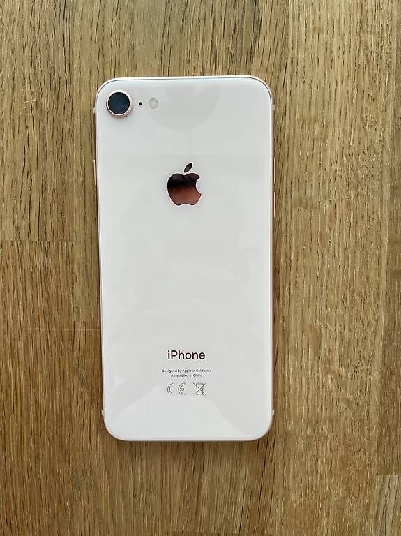Apple Telefoni cellulari / Smartphones: Apple iPhone 8, 64 GB, Rose / Gold – Usato da Jona venduto da Tr3s 1
