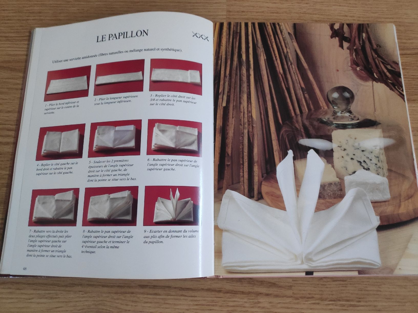 Libri: Livre Pliage de serviettes – Nuovo (secondo la descrizione) da Couvet venduto da fat_kyl7 7