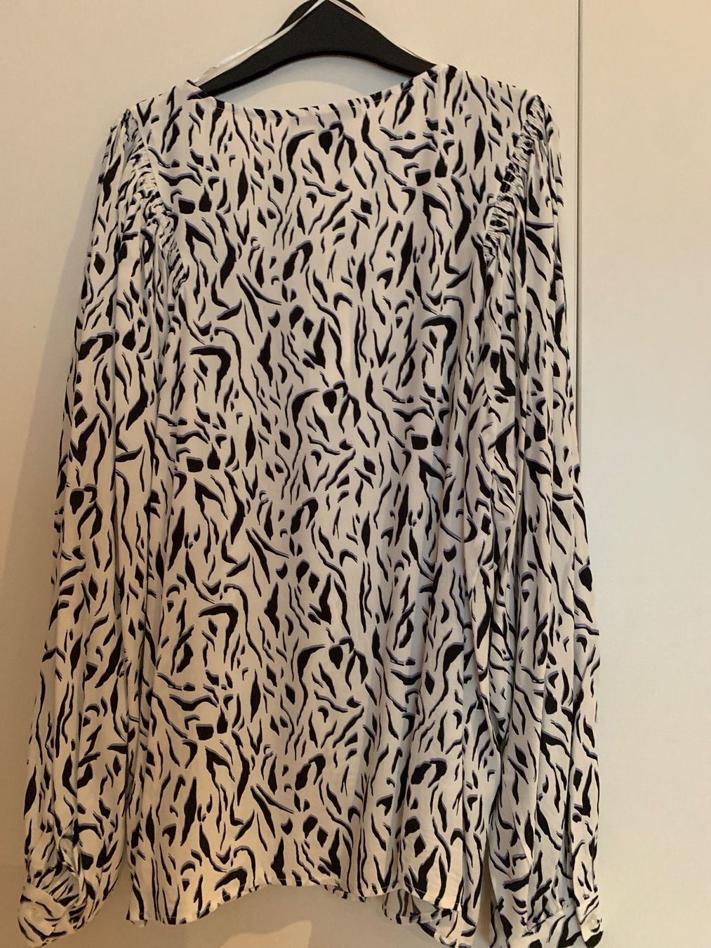 Esprit Camicette: Neue Bluse von Esprit – Nuovo (secondo la descrizione) da Geuensee venduto da Gagisi 3