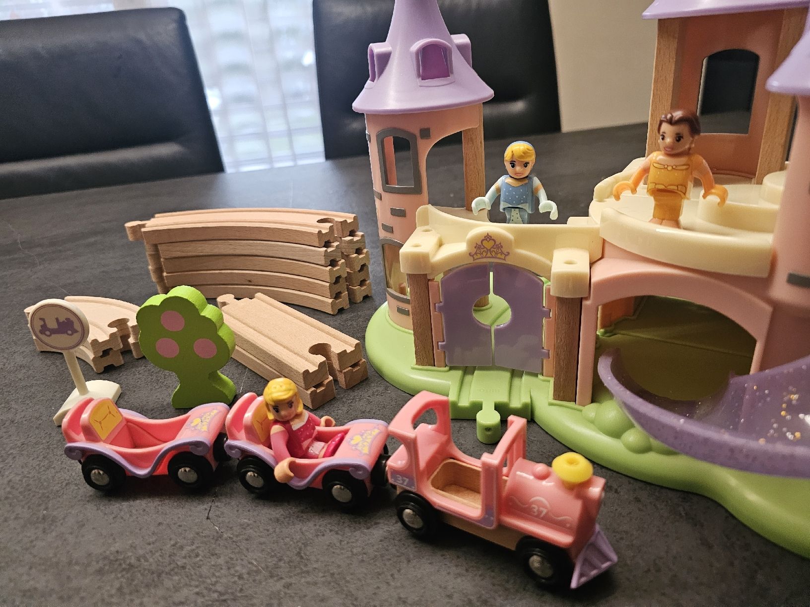 Brio Giocattoli: brio Princess Traumschloss – Nuovo (secondo la descrizione) da Ebikon venduto da Mauzi86 1