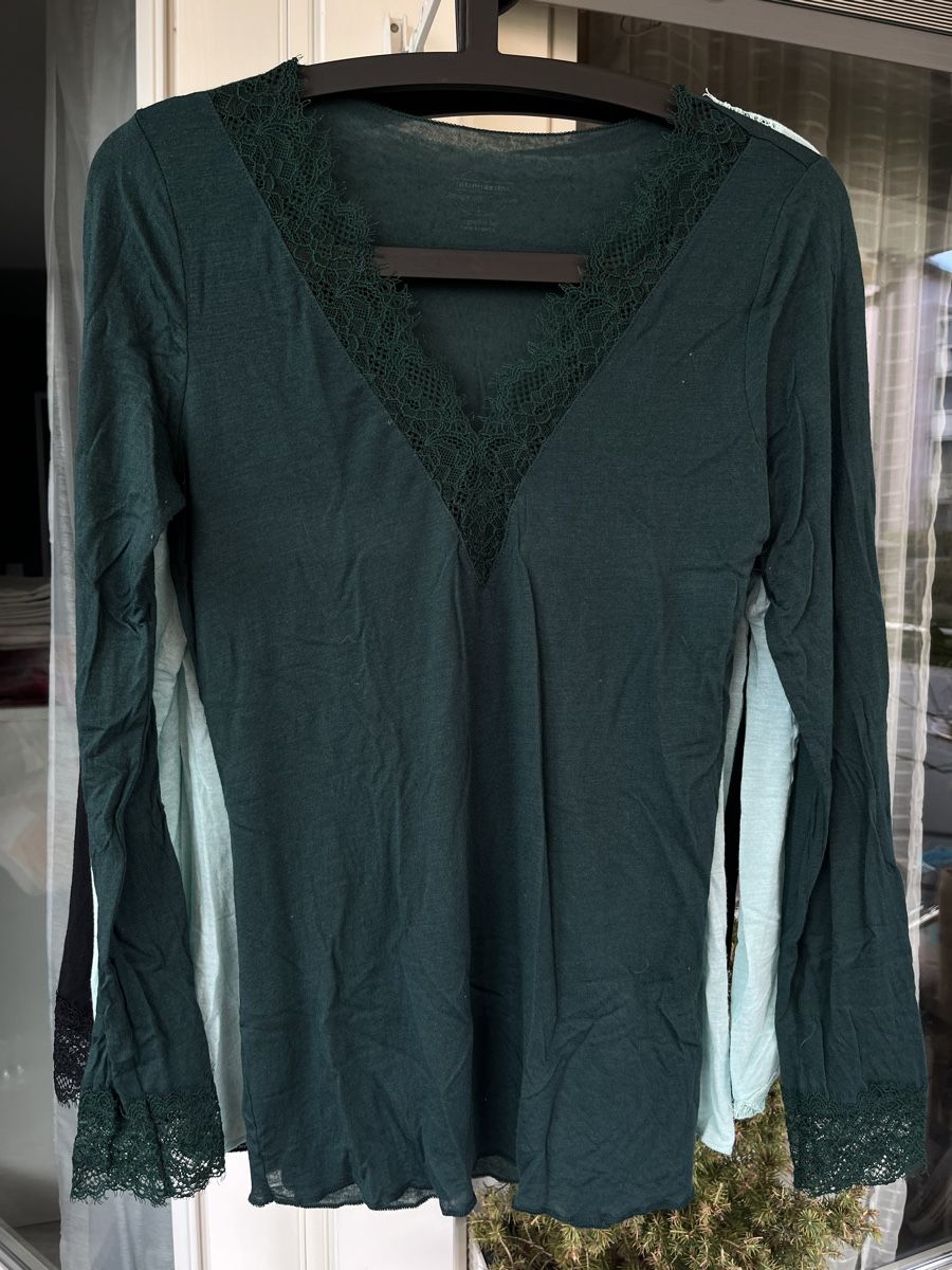 T-shirt: Langarmshirt von Intimissimi – Usato da Neuenhof venduto da Ivita 1