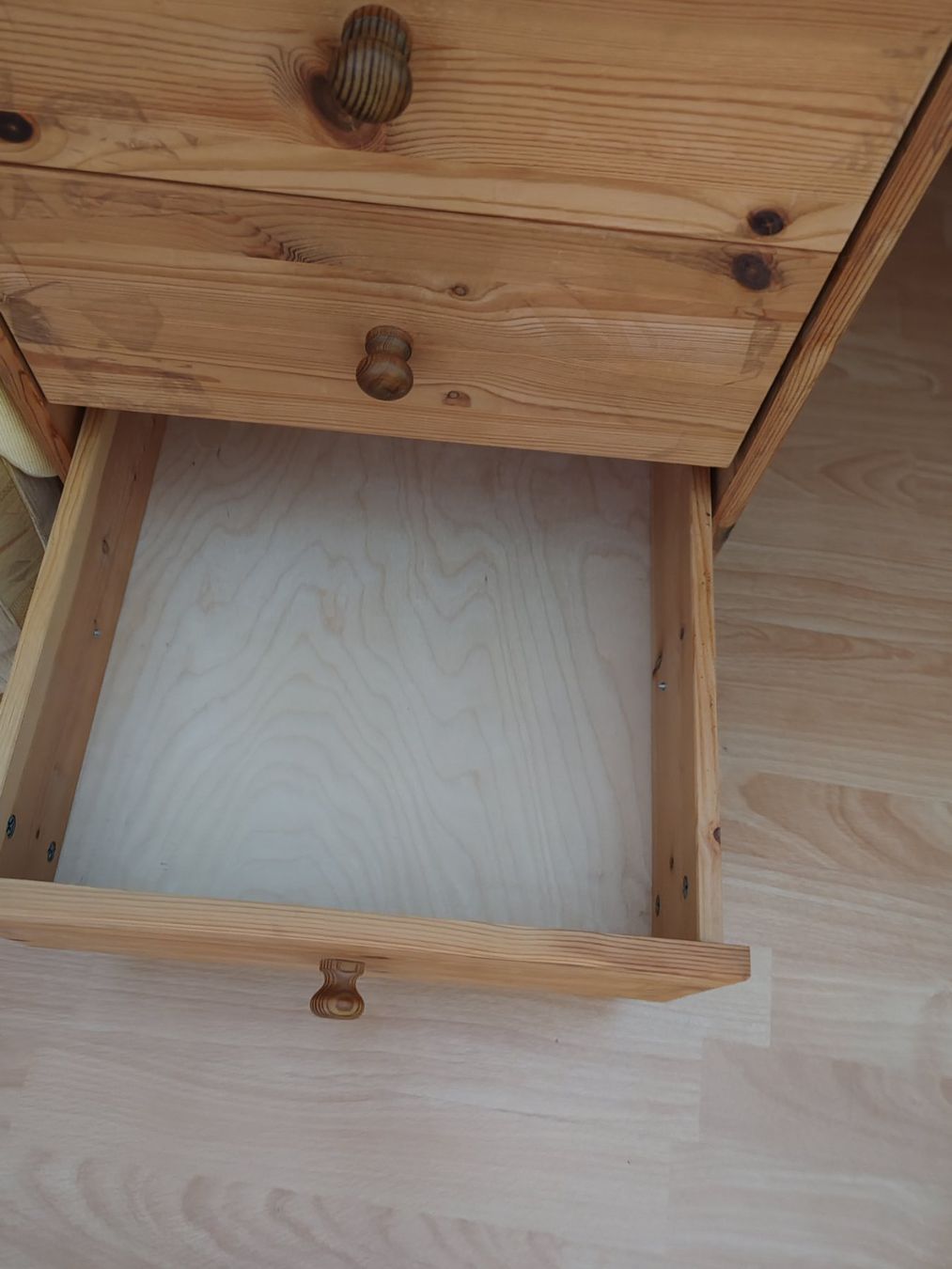 Schreibtische: Vollholz Schreibtisch – Gebraucht aus Wildegg von kcw_8dpr 3