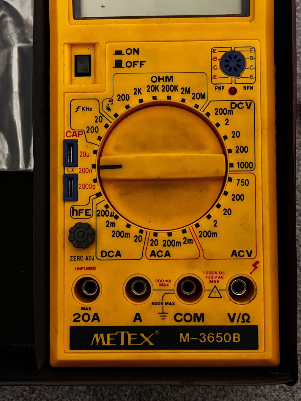 Messen: METEX Digital Multimeter M-3650-B ab 1.- – Gebraucht aus Unterägeri von  1