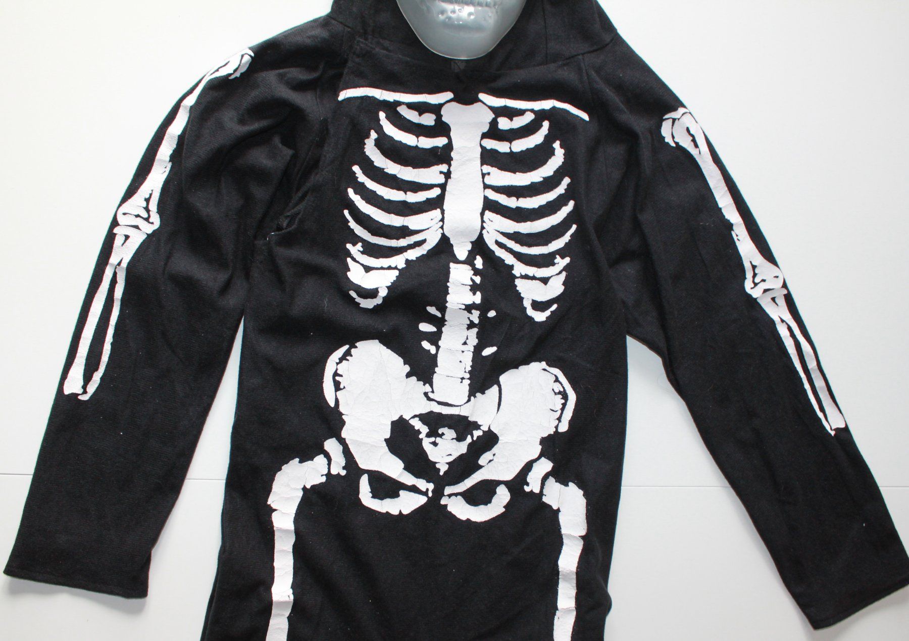 Costumi: Costume squelette / Skelett t. 7 - 9 ans – Usato da Peseux venduto da CoolShoping 2