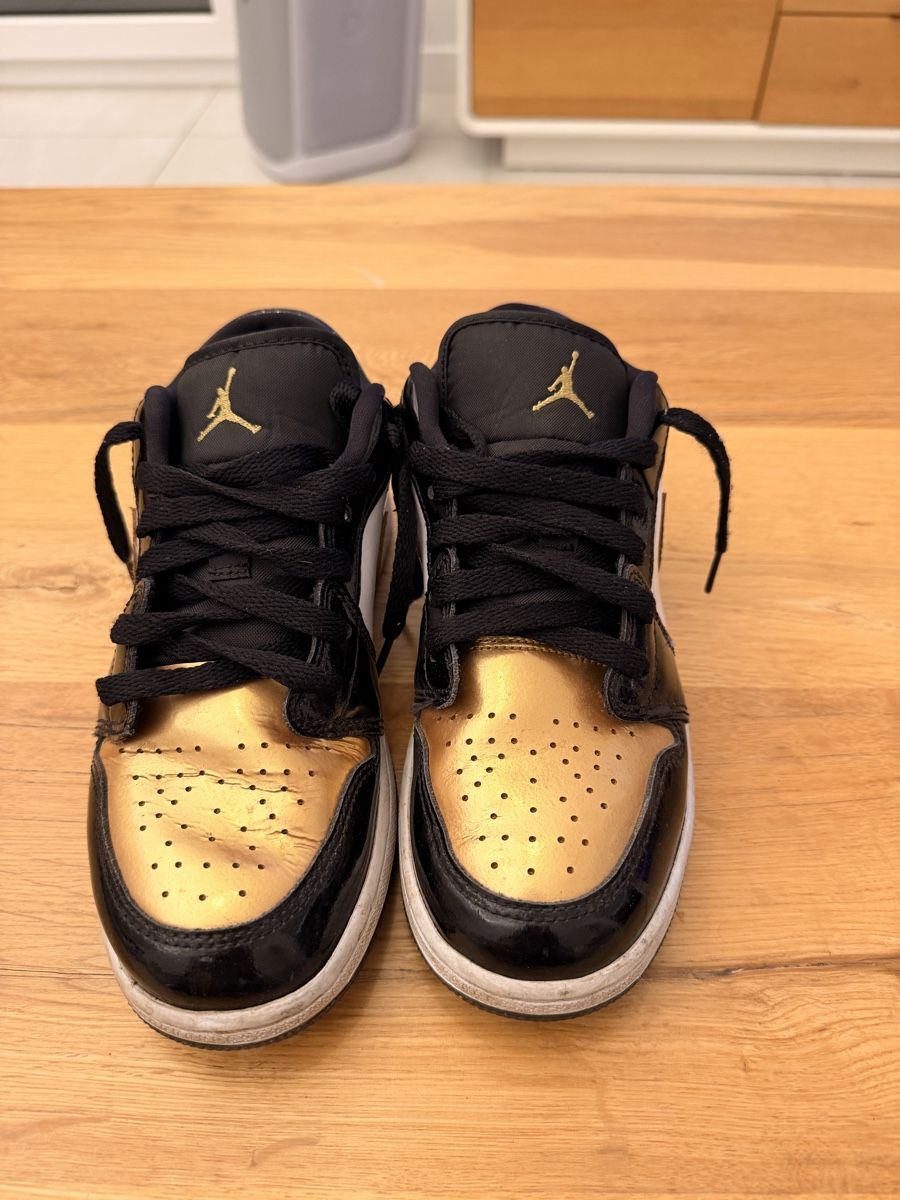 Scarpe da uomo: Baskets Air Jordan noir or taille 36.5  – Usato da Bellevue venduto da dol_dfm2 1