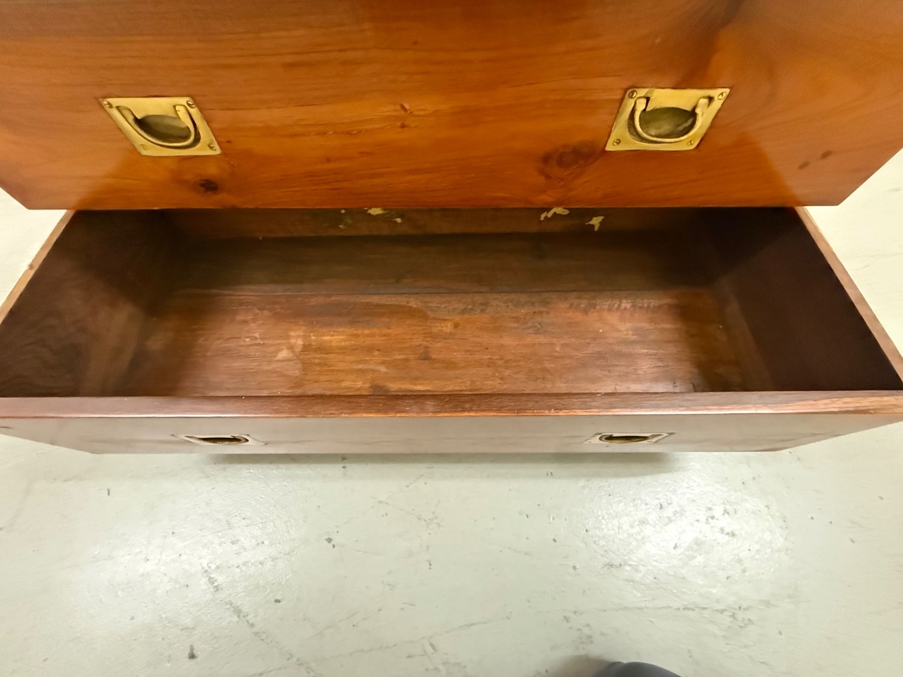 Cassettiere: Schiffskommode englisch, Mahagoni 19. Jh. – Usato da Bretzwil venduto da neuguinea 6