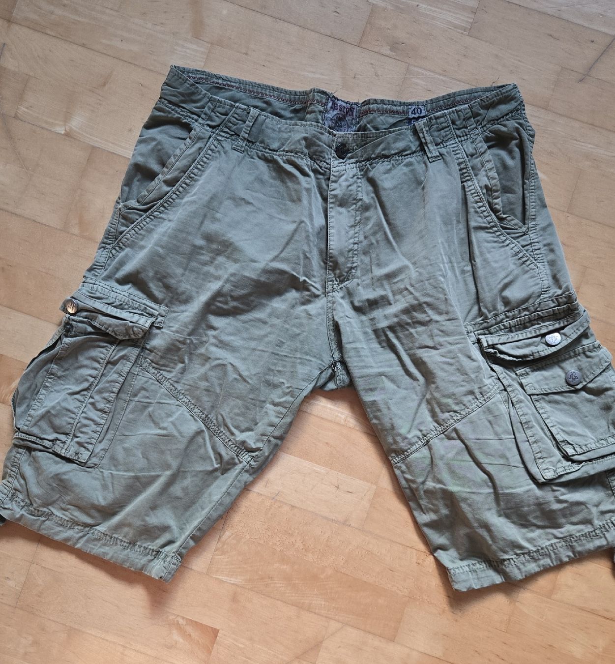 Hosen: DESIGN Short 54 – Neu (gemäss Beschreibung) aus Zürich von Samba77