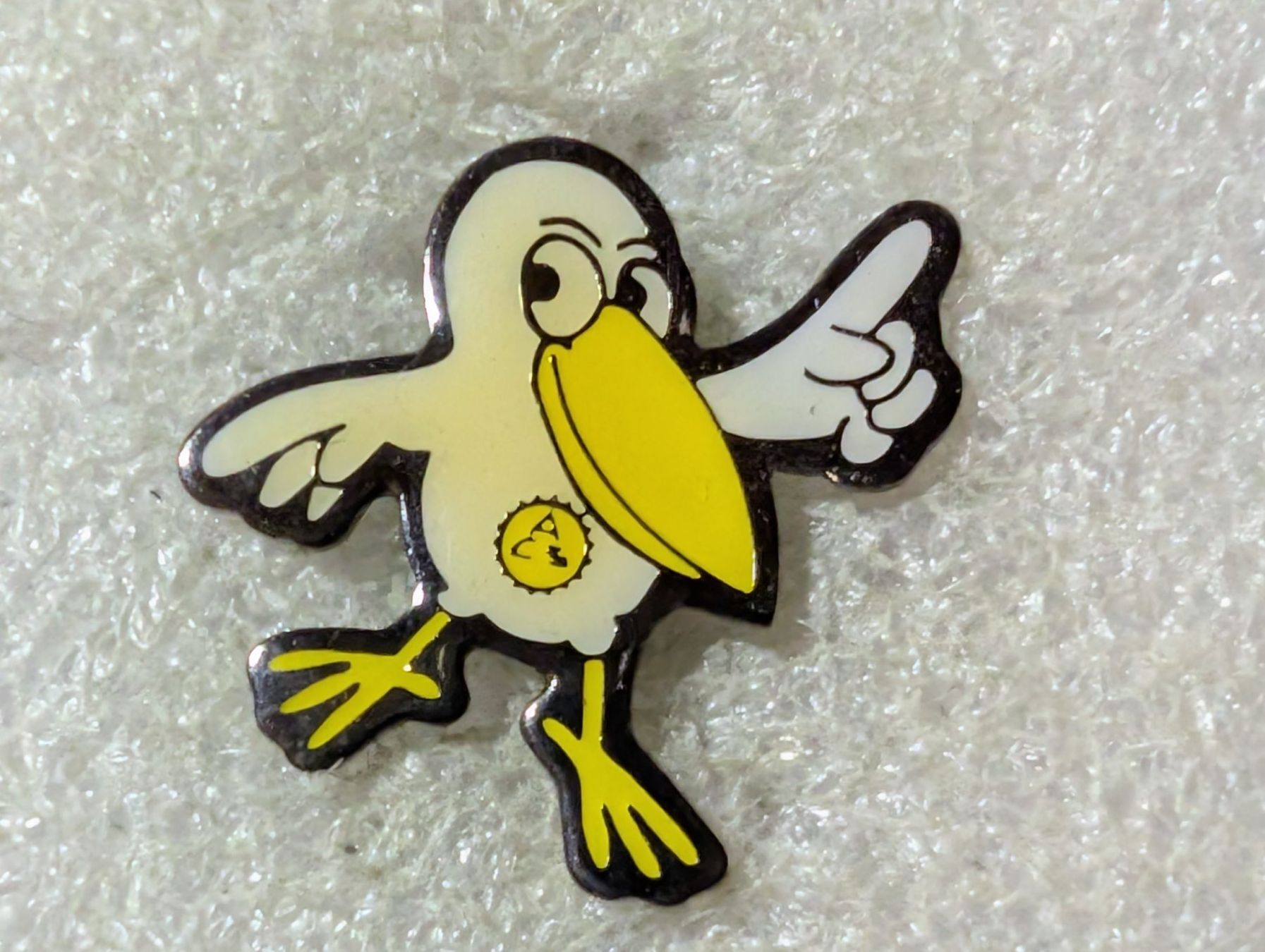 Placchette & Badge: Ansteckpin 116: Pelikan – Usato da Oppligen venduto da Pin-Fall-Shop