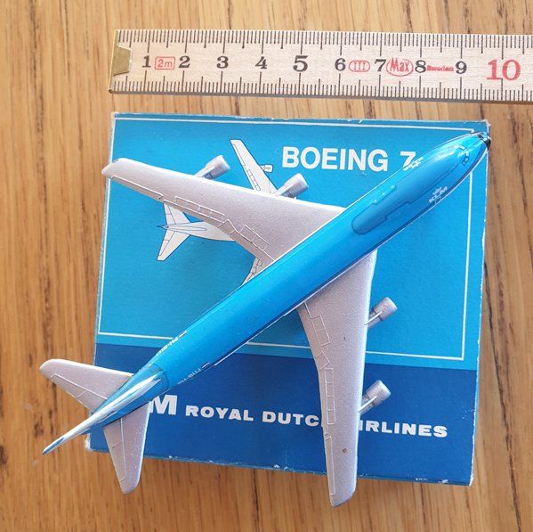 Boeing Kit di modellismo & Modellini statici: Jumbojet KLM von Schuco – Usato da Aeugstertal venduto da rico98 3