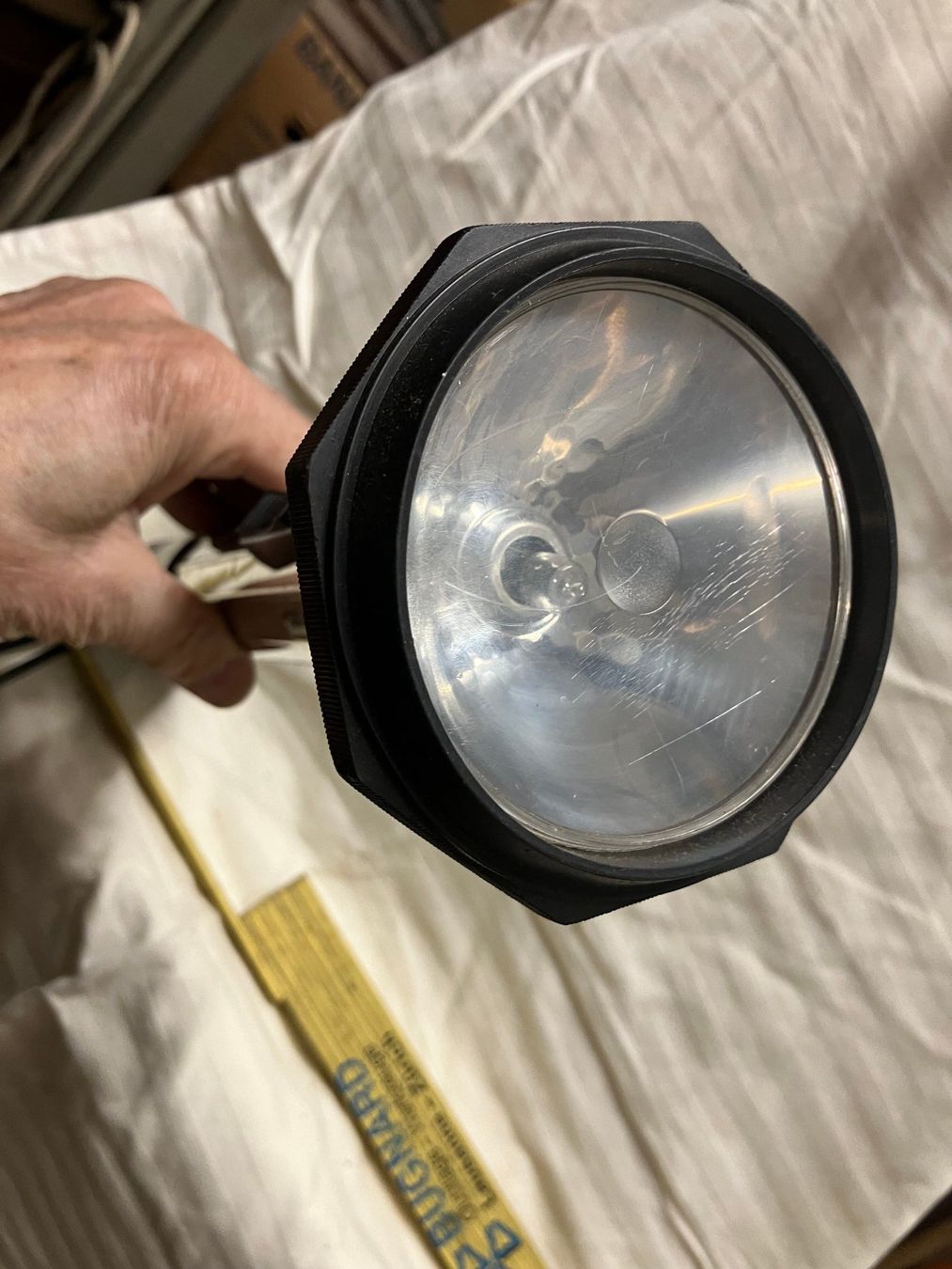 Lampade: Stabtaschenlampe metall Text lesen – Usato da Pfäffikon ZH venduto da Einarrolf 1