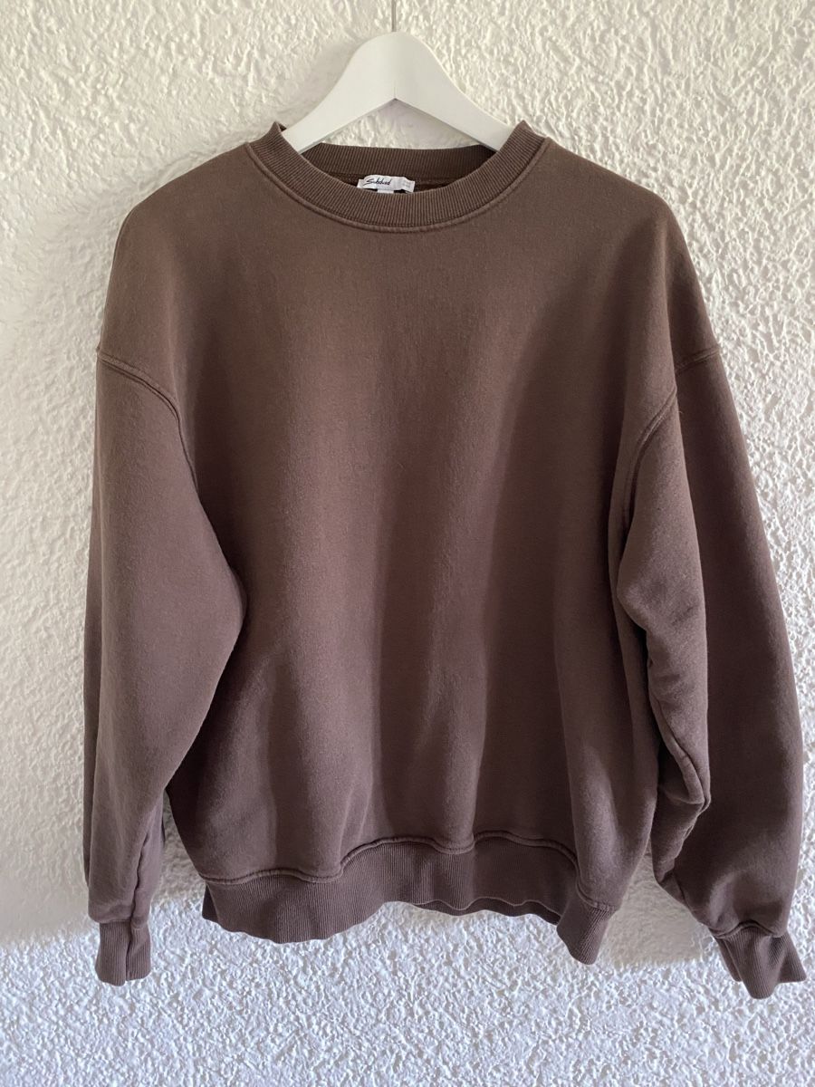 Pullover & Sweatshirts: „Subdued“ Pullover, One size – Gebraucht aus Neftenbach von ElenaLo