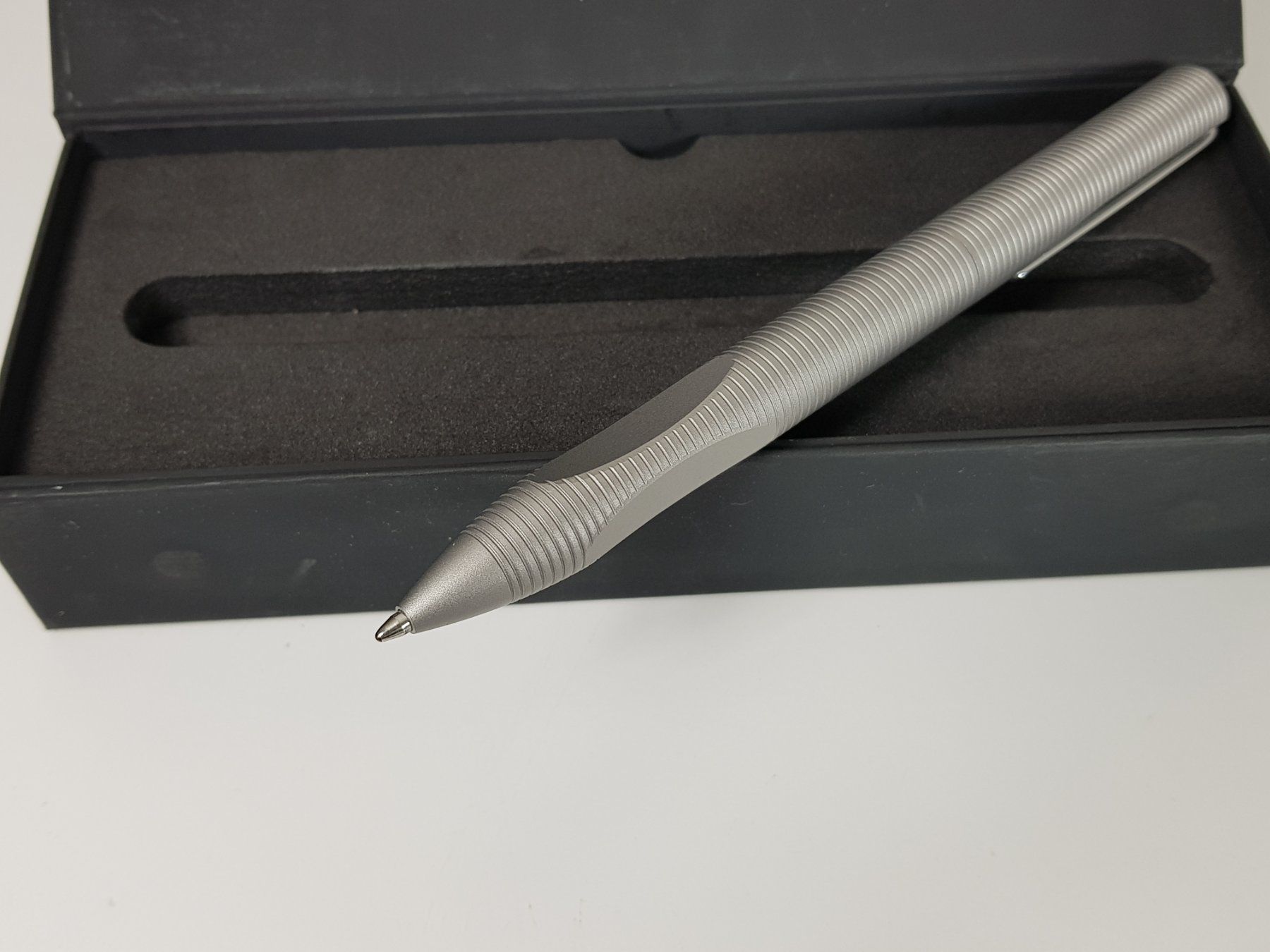 Porsche Penna & Evidenziatori: Porsche p3100 Kugelschreiber – Usato da Esslingen venduto da Sascha011113 5