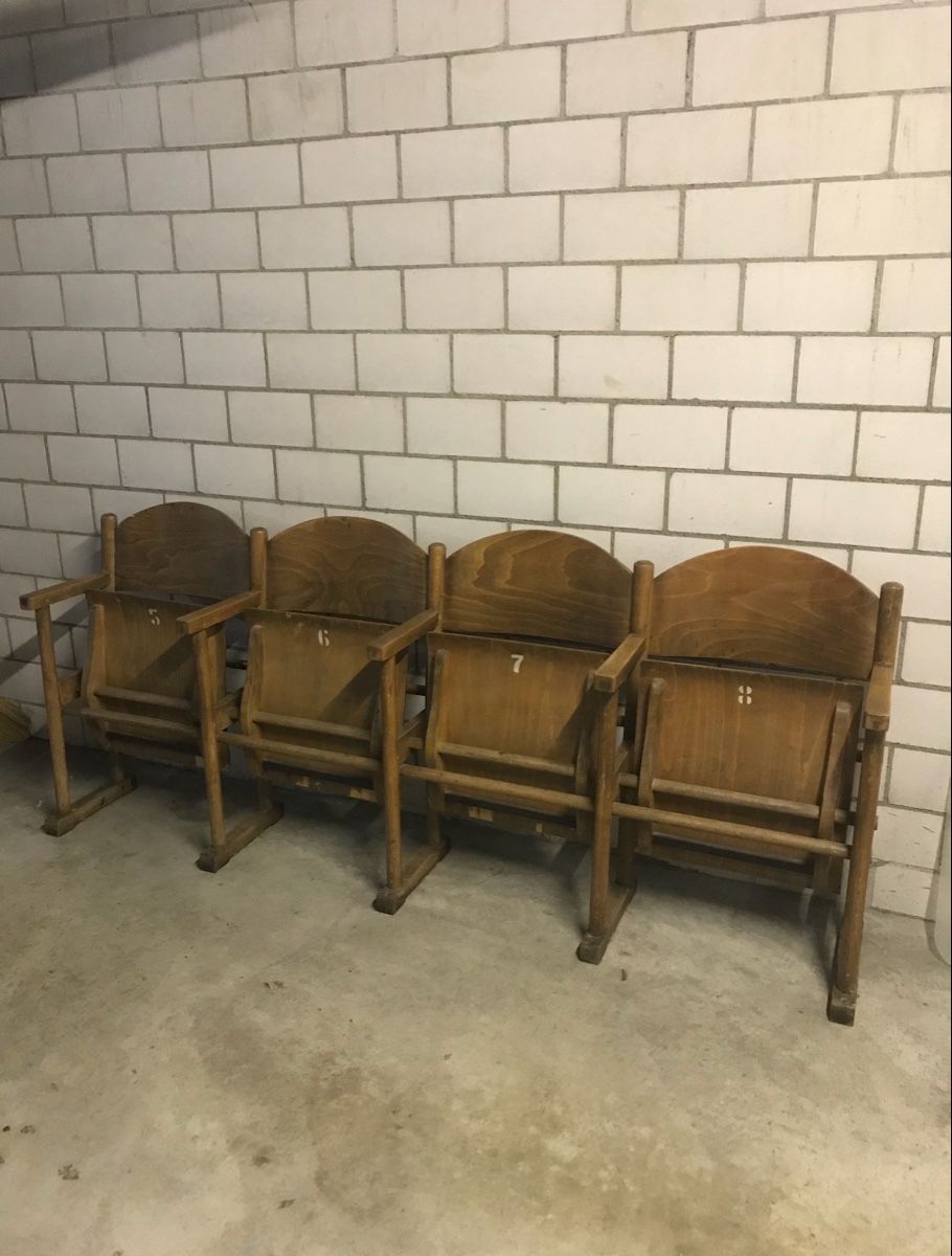 Stühle: Vintage Cinema Chairs – Gebraucht aus Wettingen von msw_rrf5