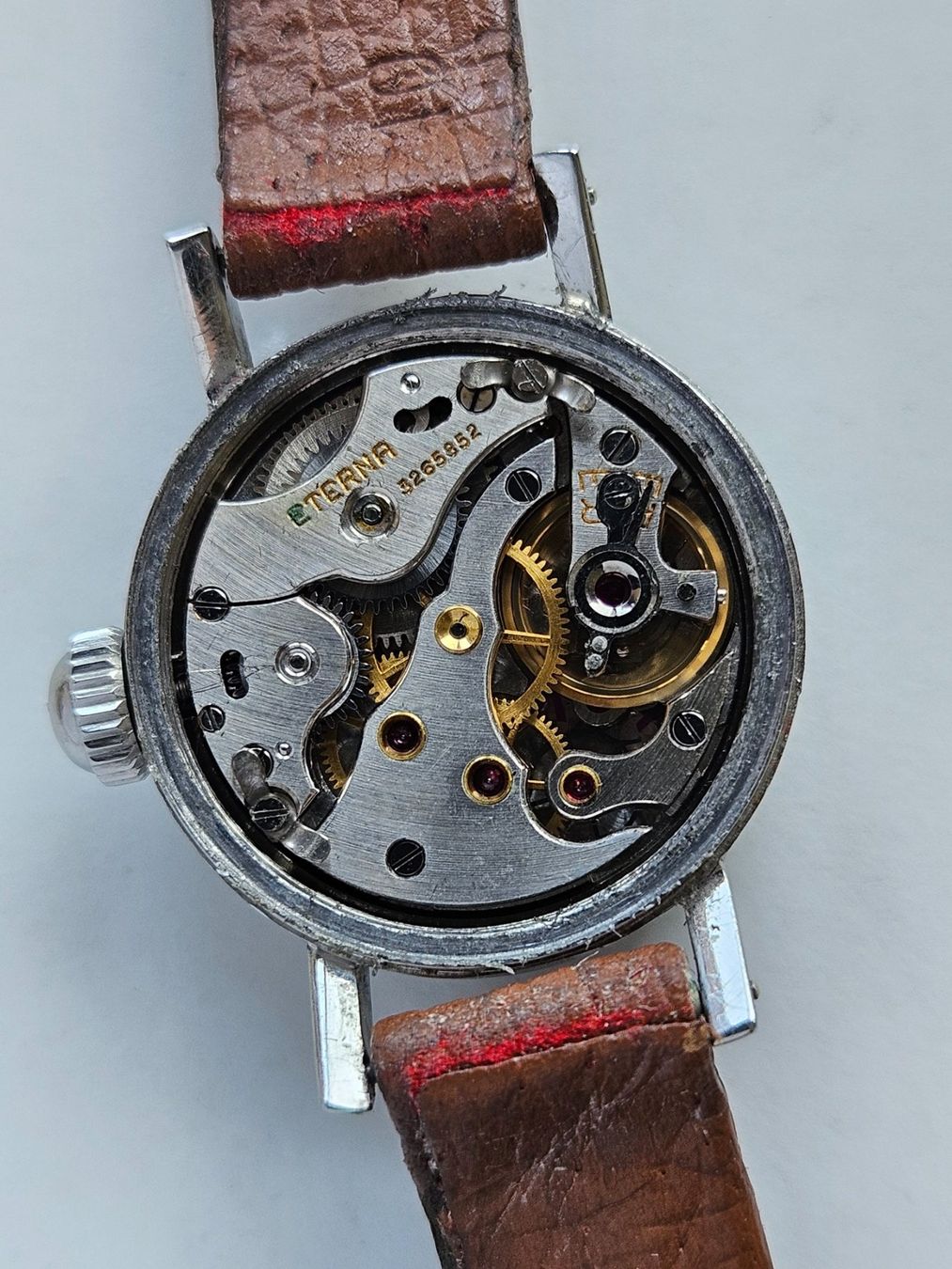 Eterna Orologi: 137 Eterna Damenuhr aus 1946 Wunderschön – Usato da Berikon venduto da mmm21 5