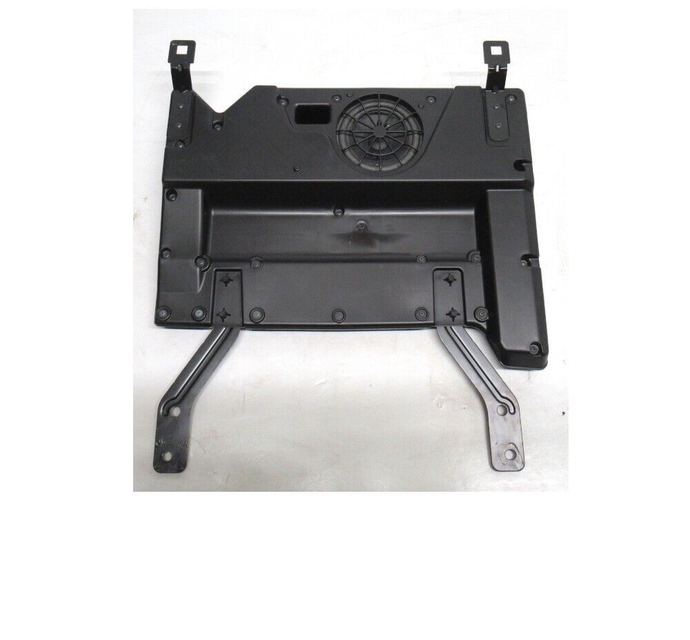 Smart Accessori per altri veicoli: Smart ForTwo Coupe 451 Subwoofer – Usato da Seuzach venduto da Kingman11