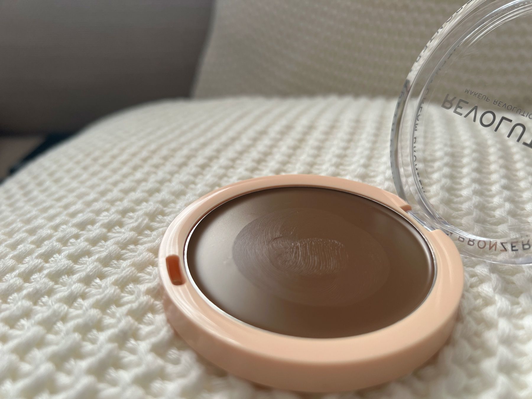 Make-up: MAKE-UP REVOLUTION Ultra Cream Bronzer in Medium, NEU 12g – Nuovo (secondo la descrizione) da Zürich venduto da methee1107 3