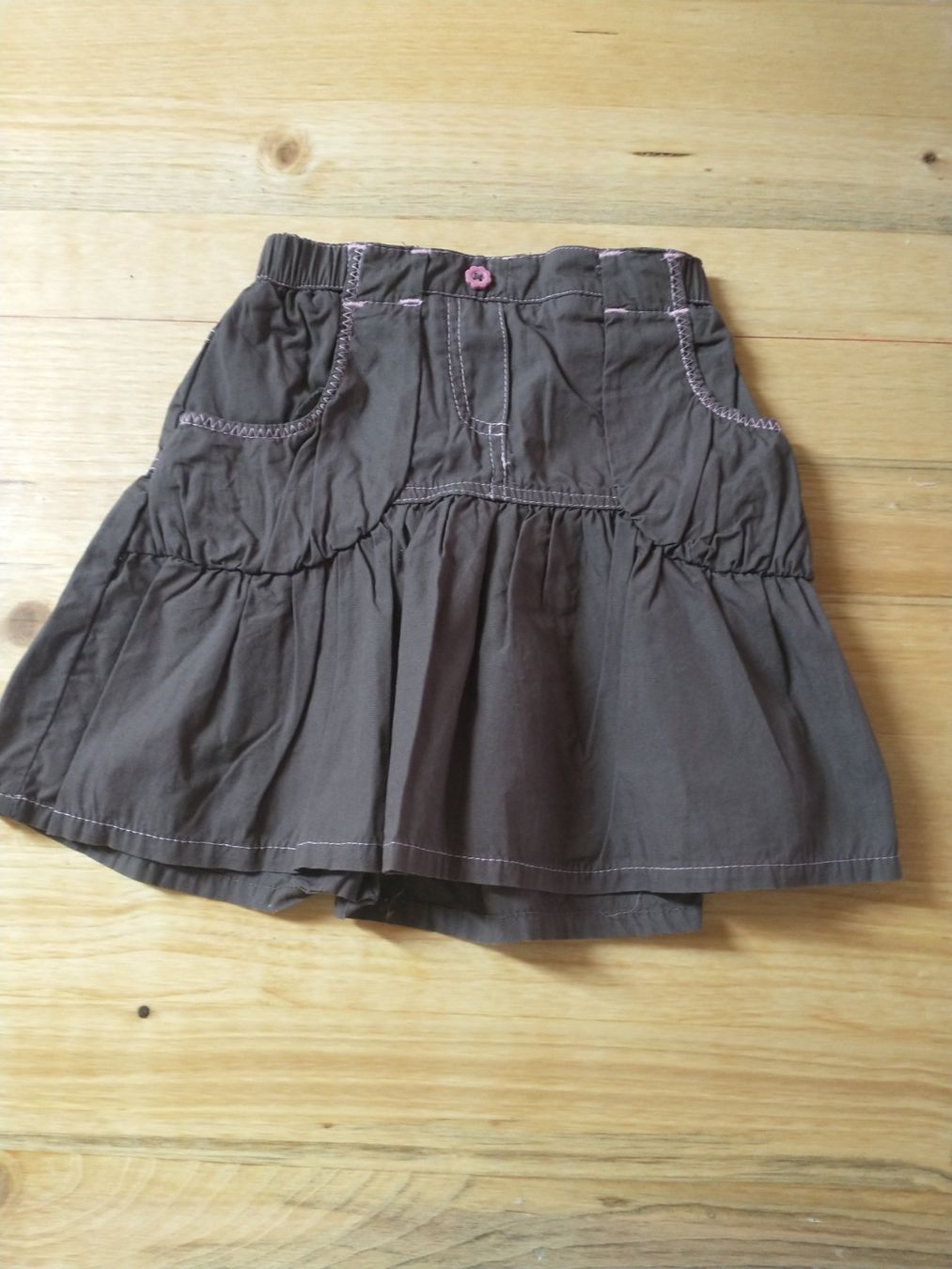 Kleiderpakete & -sets: Süsse Mädchenkleider Winter Gr. 62/68 – Gebraucht aus Ersigen von she9a 8