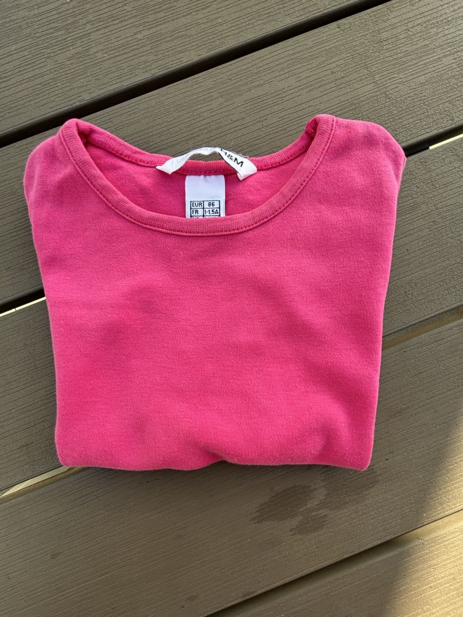 H&M Blusen, T-Shirts & Tops: Rosa Tshirt Gr. 86 – Gebraucht aus Kesswil von Branca-01 4