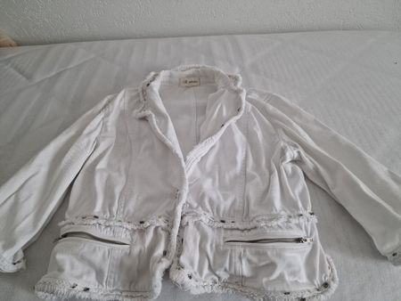 Weisse Jeans Jacke, Grösse 38, neuwertig, top Zustand